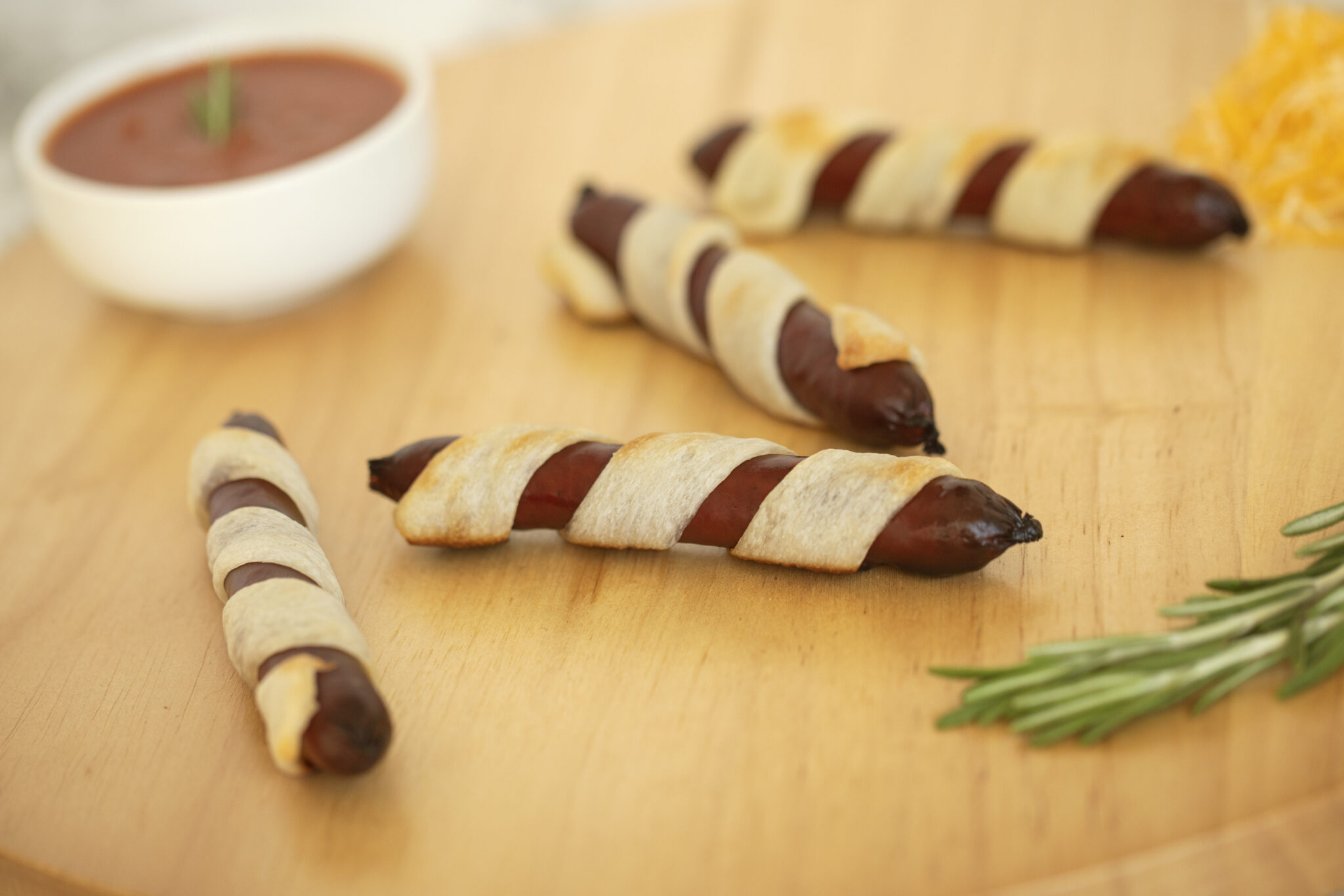 thumbnail image 2 of Cloverdale Tangy Snackers Summer Sausage Sticks, 8 Ct. / 3 Oz. EACH 2 of 11